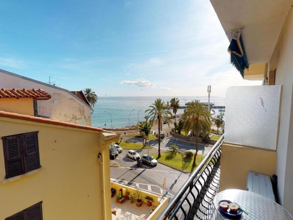 Studio Moderne Climatisé, Balcon Et Vue Mer - Fr-1-196-214 - Menton