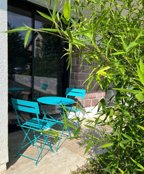 A la foto es mostra l'objecte Gîte des Coteaux Sézannais situat a la ciutat de Corroy.