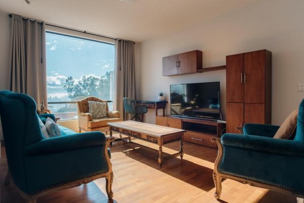 Spacious And Bright Depark In Quito - Quito
