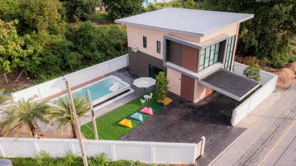 A la foto es mostra l'objecte Green Beach Pool Villa situat a la ciutat de Ban Map Wa.