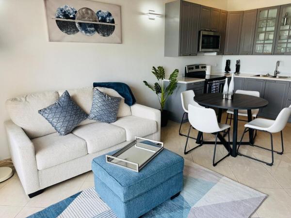 Beachfront Condo on Boardwalk, Philipsburg