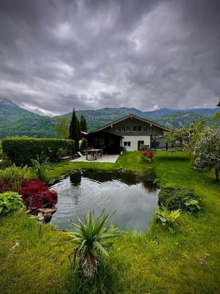 Na zdjęciu widoczny jest obiekt The Wonders of the Alps położony w mieście Unterbach.
