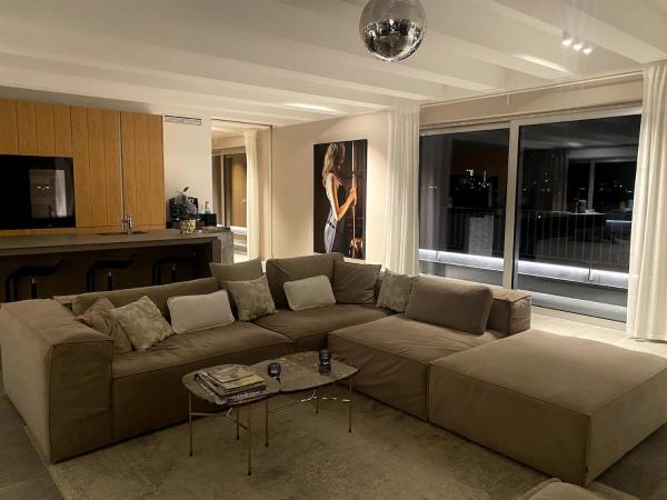 Luxury penthouse near Ku-damm, Berlín