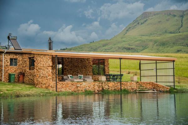A la foto es mostra l'objecte Mount Lake Cabins situat a la ciutat de Harrismith.