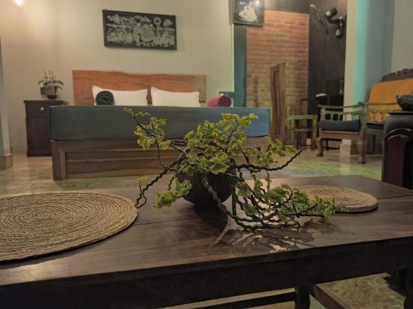 Na zdjęciu widoczny jest obiekt Inside Weligama położony w mieście Walliwala East.