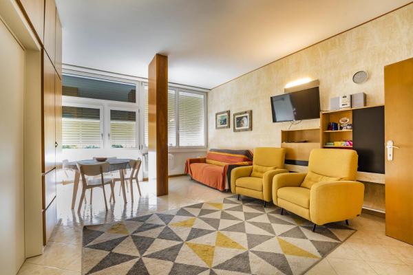 På bildet vises objektet Il Nido - Euroresidence Lungolago Garda som ligger i byen Garda.