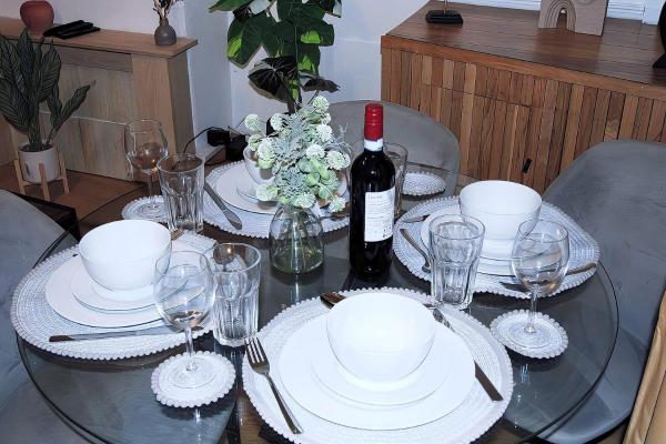 House Sleeps 5 with Garden and Parking, Birmingham