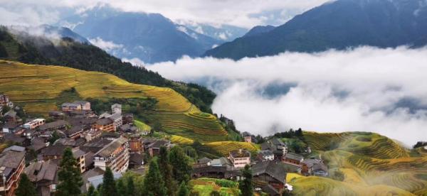Στη φωτογραφία φαίνεται το αντικείμενο 龙脊梯田一棵树友缘阁民宿 που βρίσκεται στην πόλη Heping.