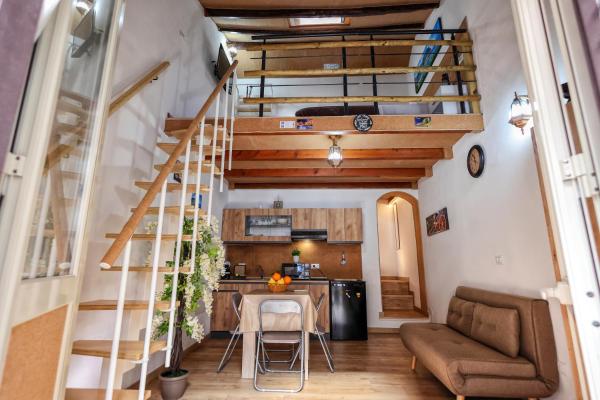 Auf dem Foto ist das Objekt La Casa di Sughero - Loft Palermo Centro in der Stadt Palermo zu sehen.