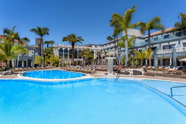 Nella foto è visibile l'oggetto Adrián Hoteles Colón Guanahaní Adultos Only situato nella città di Adeje.