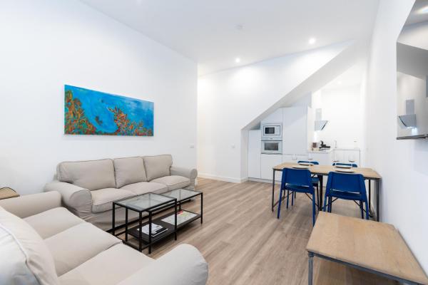 Na zdjęciu widoczny jest obiekt Holi-Rent AT Erillas położony w mieście Camas.