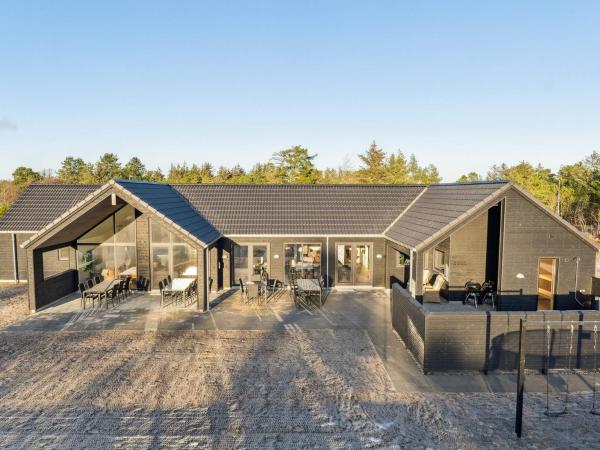 5 Star Holiday Home In Vejers Strand - Vejers