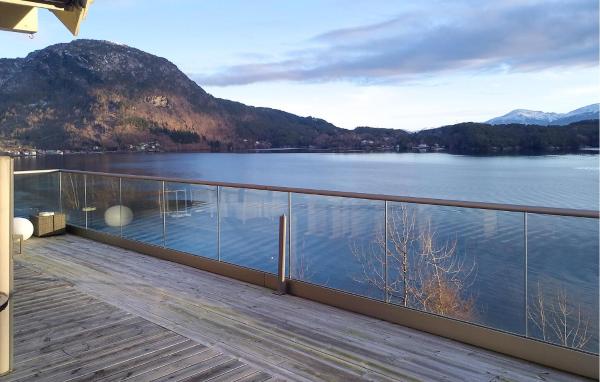 Nella foto è visibile l'oggetto Stunning Home In Omastrand With Wifi situato nella città di Våge.