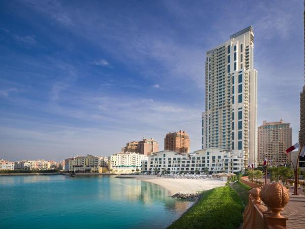 A la foto es mostra l'objecte Hilton Doha The Pearl situat a la ciutat de Doha.