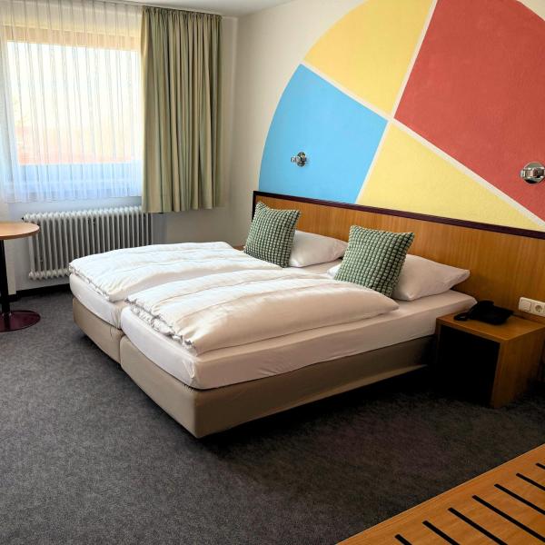 Στη φωτογραφία φαίνεται το αντικείμενο Colourful Hotel που βρίσκεται στην πόλη Μπίλεφελντ.