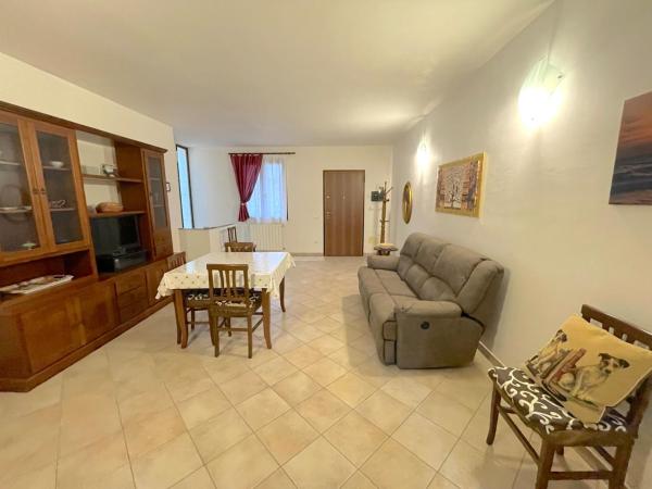 A la foto es mostra l'objecte Elda House situat a la ciutat de Lecce.