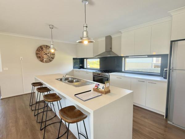 Kuva 9: Shellina - Apollo Bay accommodation