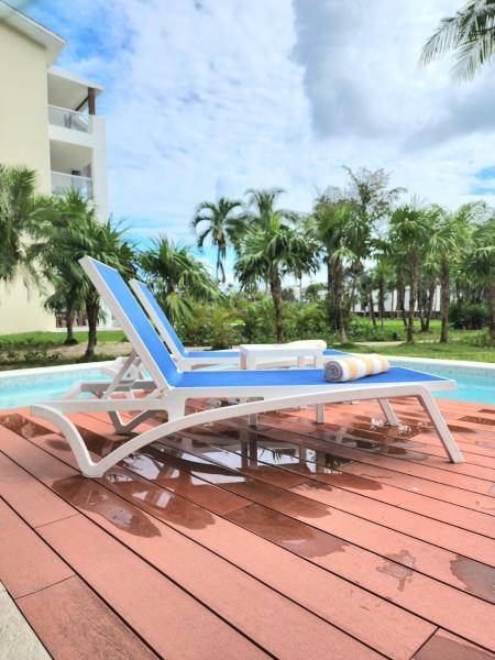 Mareazul Lovely Swim-up Family apartment and beach club, Playa del Carmen