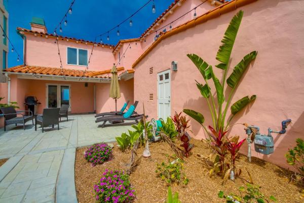 Casa Rosa - San Diego, CA