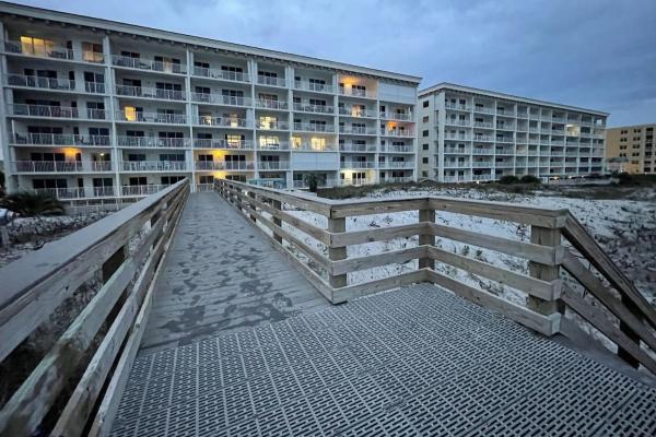 Gulf Dunes Unit 115 Okaloosa Island - Fort Walton Beach, FL