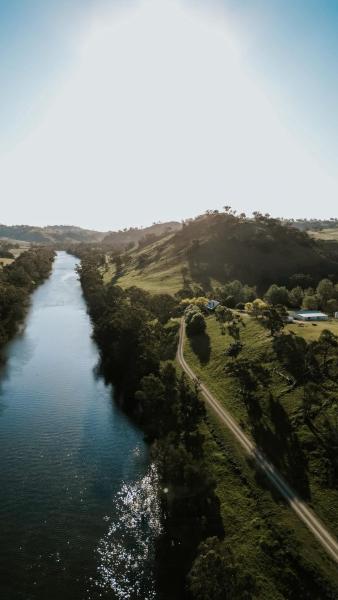 På bildet vises objektet Gables Riverside Retreat som ligger i byen Jugiong.