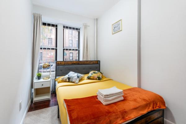 2 BD Cozy Home in Manhattan Valley, New York