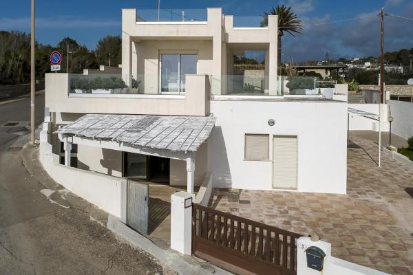 A la foto es mostra l'objecte Villa Blu Panoramica Bilo Sea View - Happy Rentals situat a la ciutat de Patù.