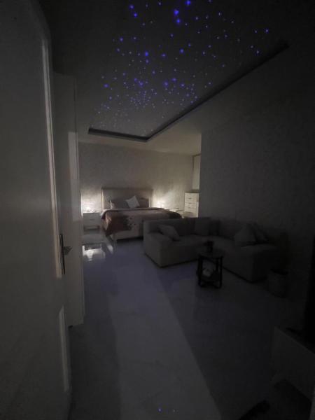 A la foto es mostra l'objecte رحاب اليرموك situat a la ciutat de Riad.