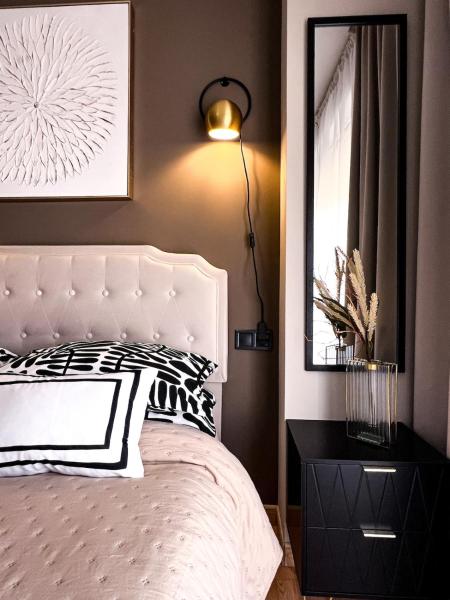 A la foto es mostra l'objecte Coastal Escape 1BD Flat with Terrace situat a la ciutat de Dalías.