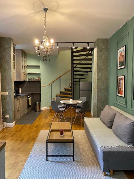 På bildet vises objektet Cozy townhouse in the heart of Sofia som ligger i byen Sofia.