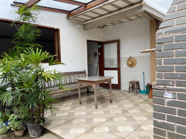 A la foto es mostra l'objecte Casa Temporada Maria Antônia situat a la ciutat de Parati.