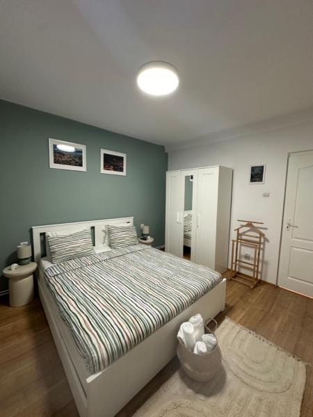 Na zdjęciu widoczny jest obiekt Apartament Cetate Deva położony w mieście Deva.