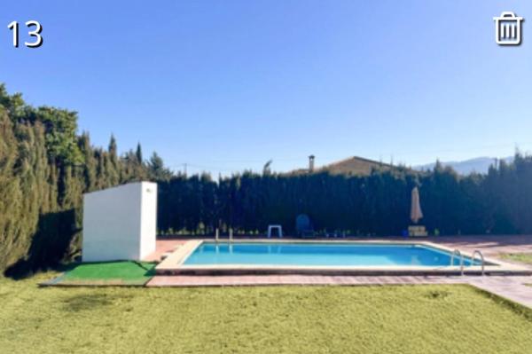 Auf dem Foto ist das Objekt Villa Antaquira in der Stadt Antequera zu sehen.