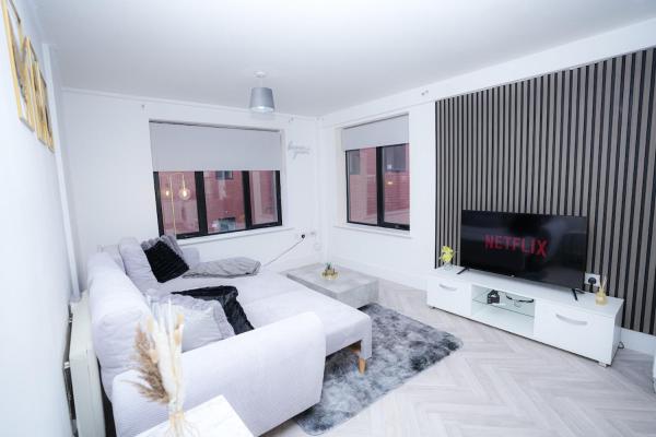 2 Bed Apartment - Bham City Centre, Next to Utility Arena - Free Parking!, Birmingham