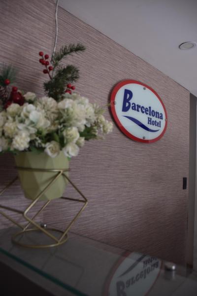 På billedet ses objektet Hotel Barcelona beliggende i byen Pringamosa.