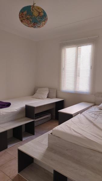 Auf dem Foto ist das Objekt Appartement confort familial 4 pax - Marrakech Centre-Gueliz in der Stadt Marrakesch zu sehen.