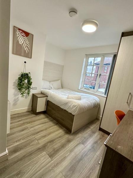 A la foto es mostra l'objecte Lancaster Apartment situat a la ciutat de Leicester.
