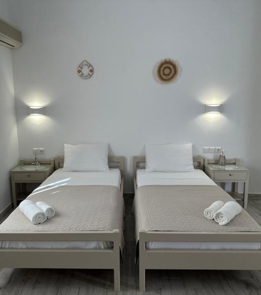 Nick's Studio 3 - Paros