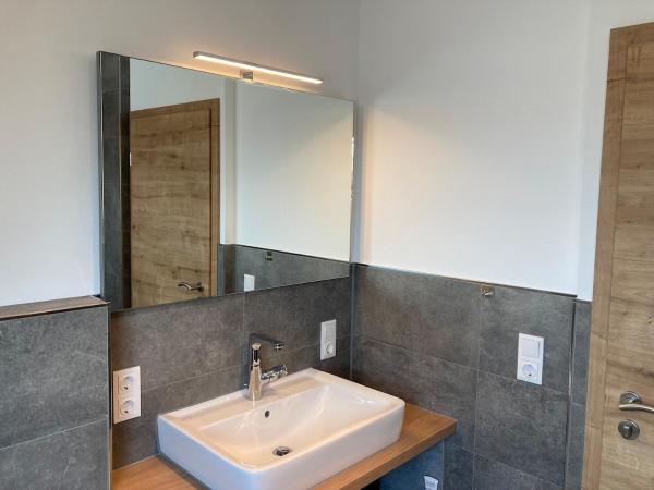 La photo montre l'objet Große Oberwohnung situé dans la ville de Berge.