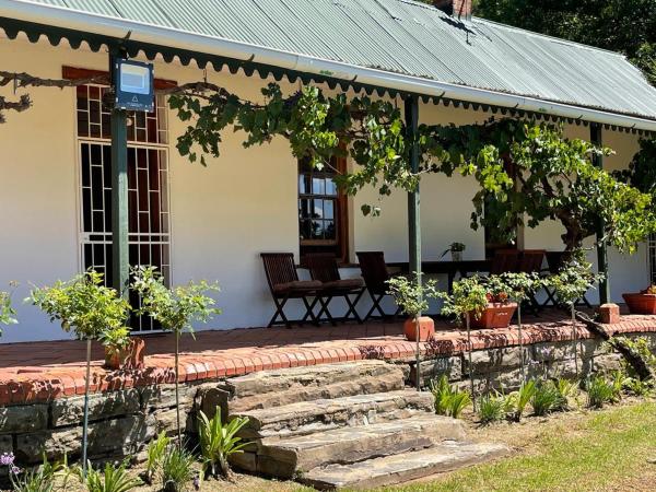 Na zdjęciu widoczny jest obiekt Milky Lane Cottage położony w mieście Mooirivier.