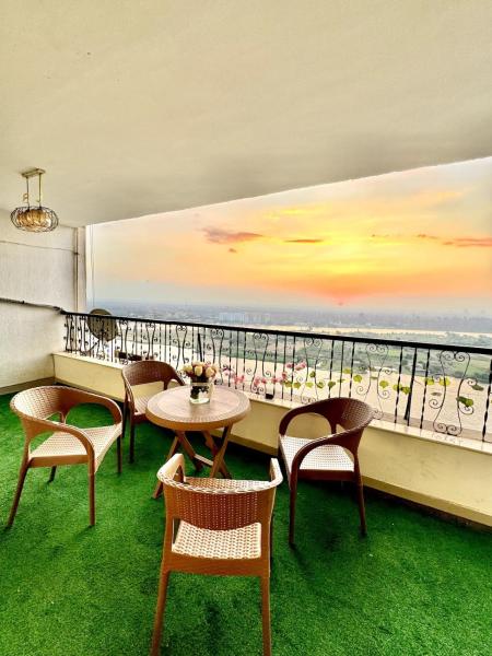 A la foto es mostra l'objecte Spacious 3BR Maadi Stay Close to Nile Corniche situat a la ciutat de El Caire.