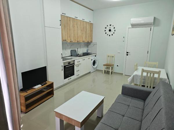 A la foto es mostra l'objecte Brajan's Apartment Golem situat a la ciutat de Golem.
