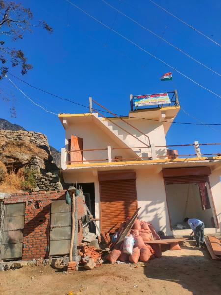 Na fotografii je vidět objekt MYSTIC MOUNTAIN Homestay nacházející se ve městě Askot.