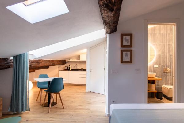 Na zdjęciu widoczny jest obiekt VERNAZZA - ANGEINETTA, elegante suite-loft dotata di ogni comodità położony w mieście Vernazza.