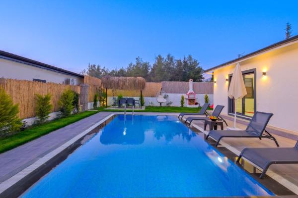 På billedet ses objektet Oludeniz 2 Bedroom Villa 4387 beliggende i byen Fethiye.