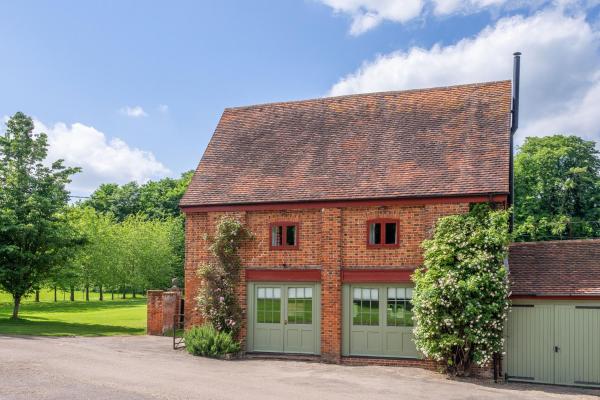 Na fotografii je vidět objekt Belchamp Hall Coach House nacházející se ve městě Gestingthorpe.