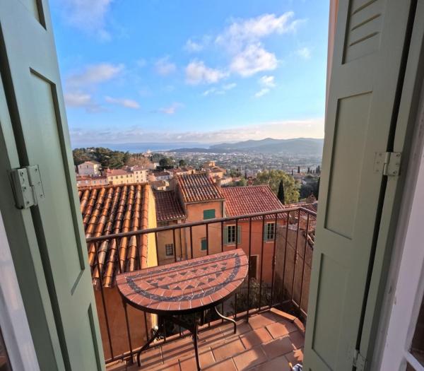 Billede 1: Charming Studio - in the heart of a medieval village