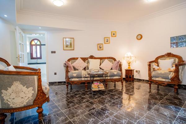 Foto 9: Apt & Studios In Private Villa With Pool
