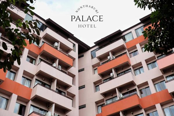 På billedet ses objektet Nonthaburi Palace Hotel beliggende i byen Nonthaburi.