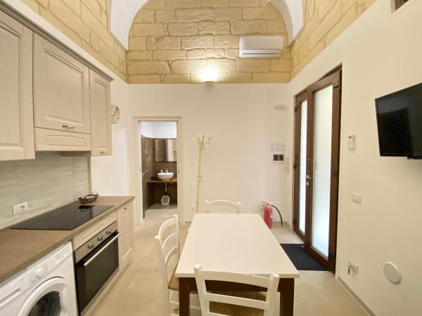 A la foto es mostra l'objecte Nella Corte di Lecce situat a la ciutat de Lecce.